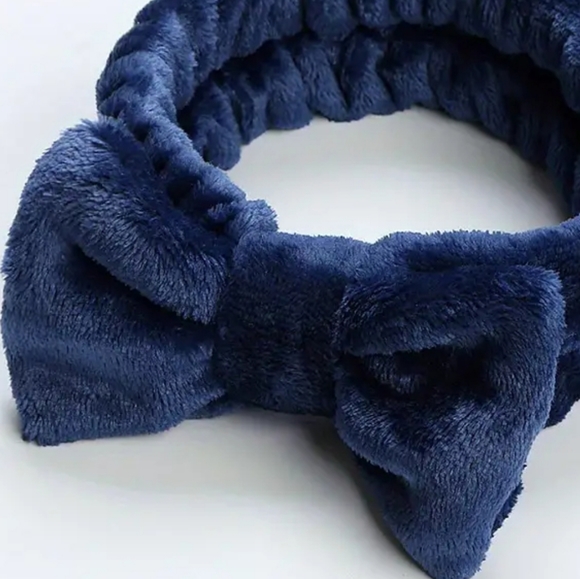 Soft & Fluffy Headband With Bow - Dark Blue - Picture 4 of 5